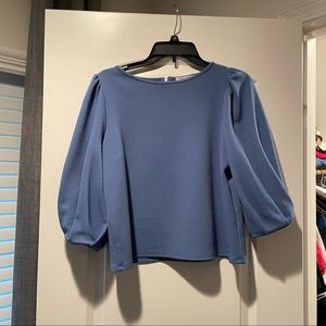 Blouse with puff sleeves